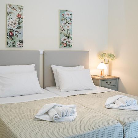 Rania Apartments Helmata Eksteriør billede